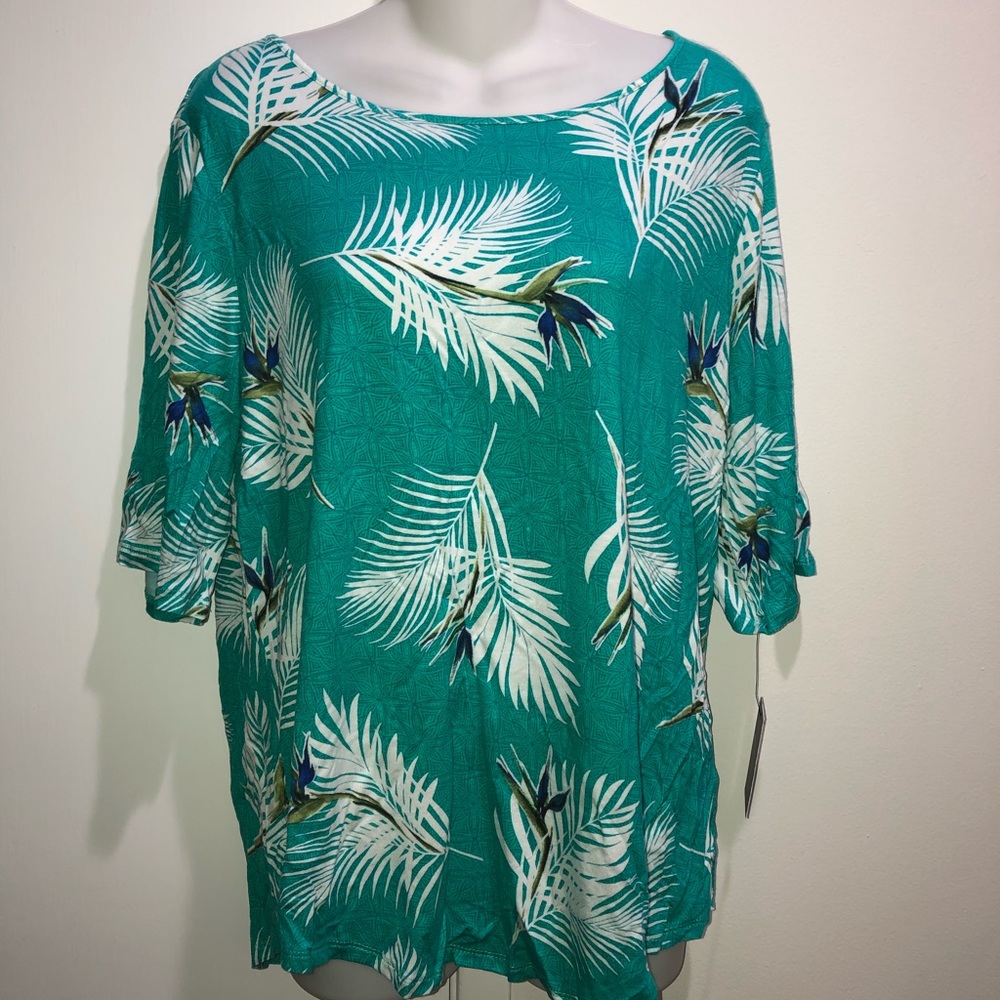 Essential elbow sleeve tee